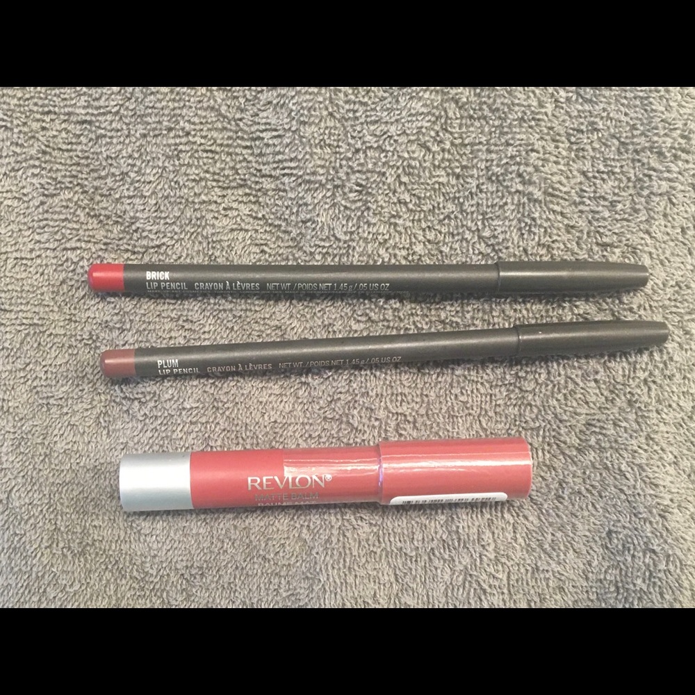 Mac Lip liners-Bundle